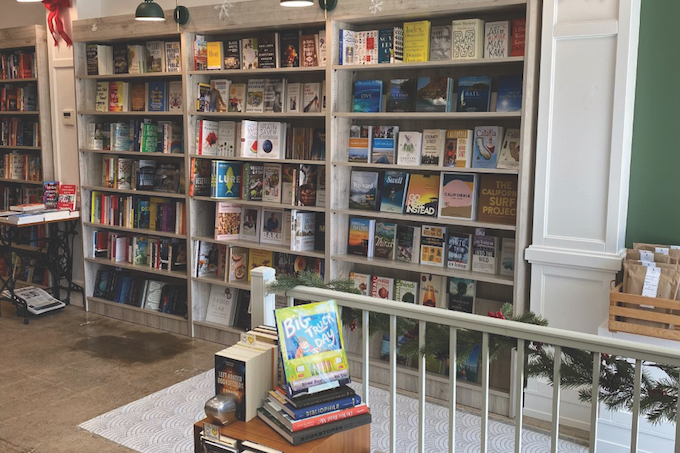 Lido Village Books