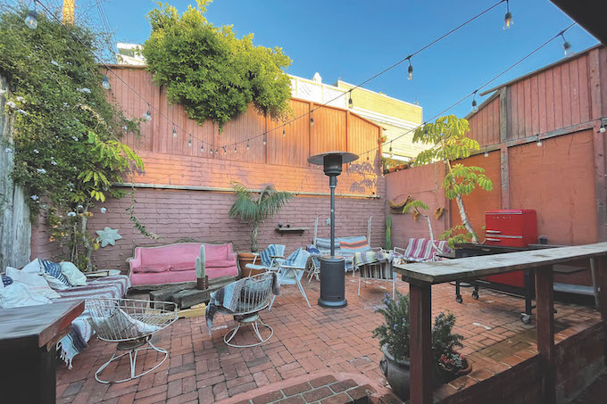 IMG_3283 Helen's Cocktails-AhbA